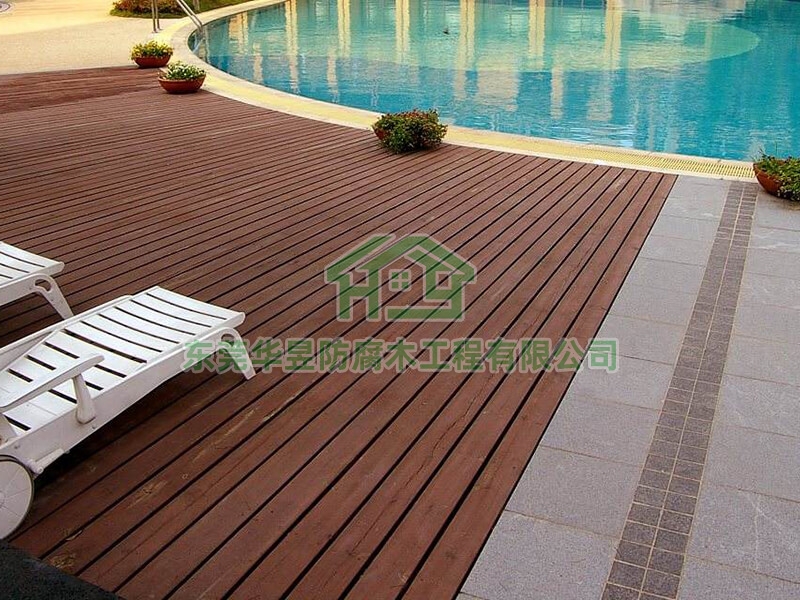 如何挑選防腐木地板？